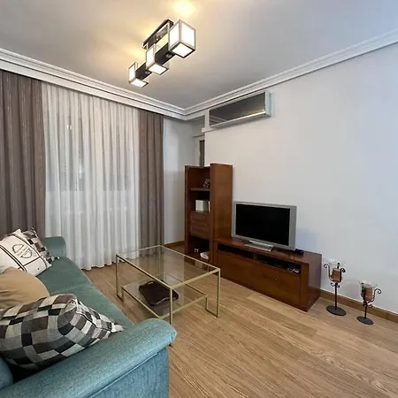 Arte Y Vias - Parking Gratis Apartment