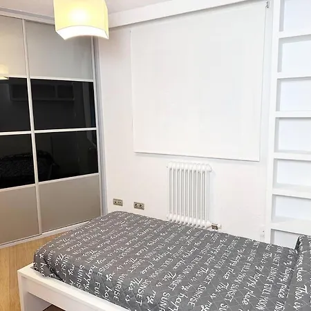 Arte Y Vias - Parking Gratis סלאמנקה